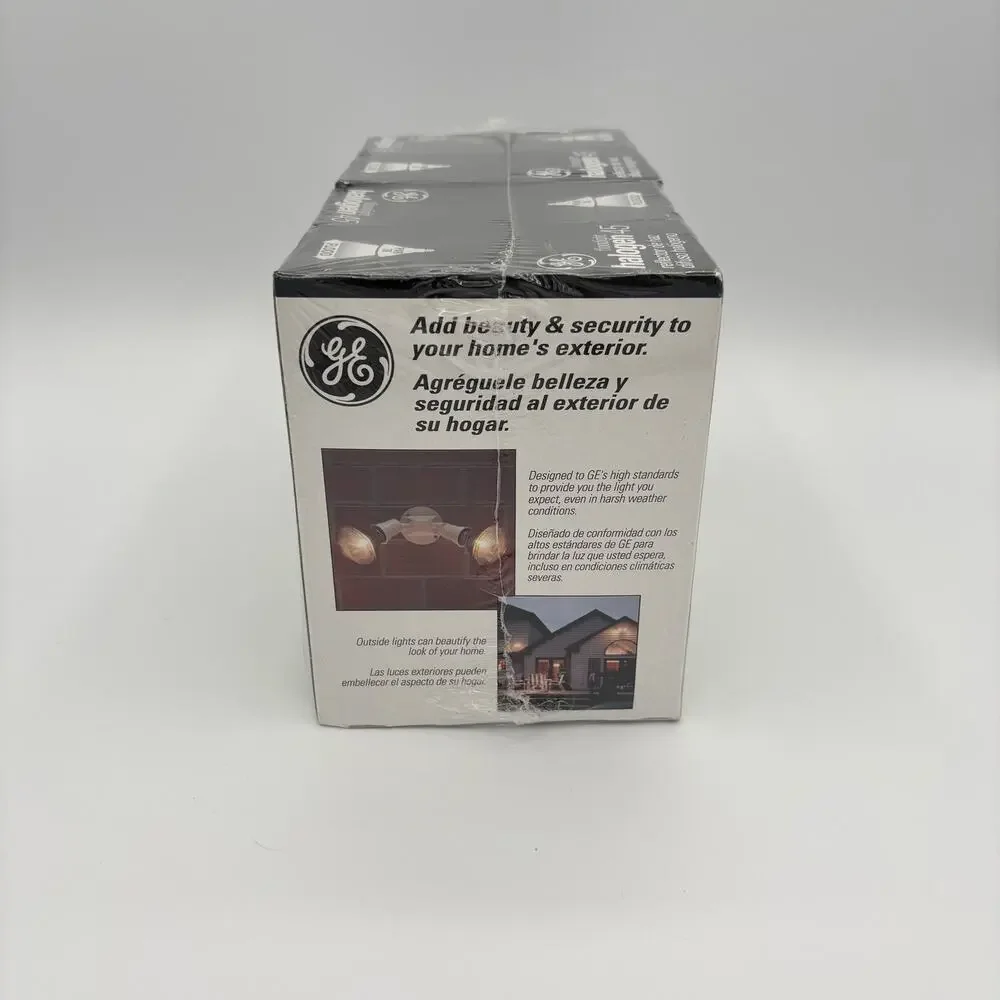 GE Halogen Outdoor Floodlight 45W Output 540 Lumens 2500 Hours NIB 97003 2-Pack